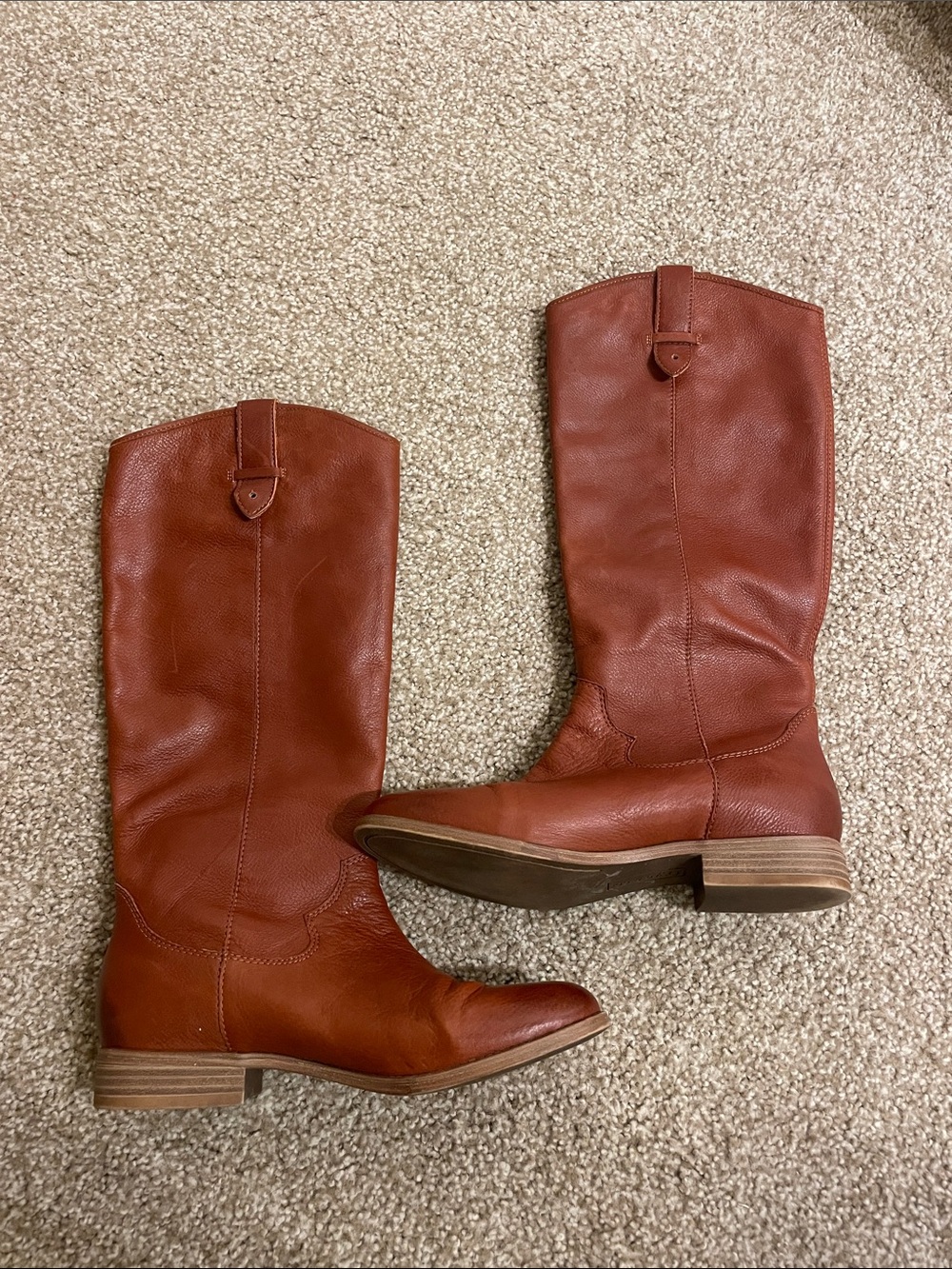 FRYE AND CO. Tall Leather Riding Boots in Cognac Brown